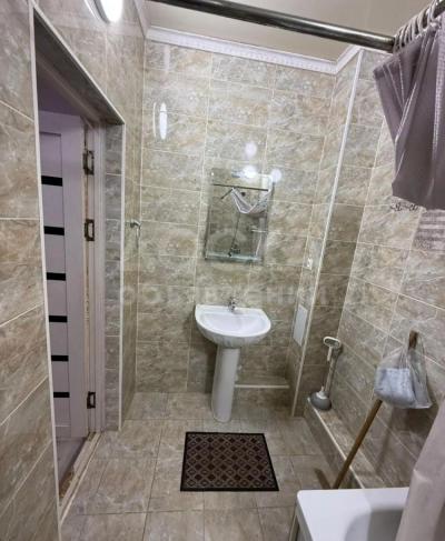 Сдаю 1-комнатную квартиру, 34кв. м., этаж - 1/9, Тунгуч.