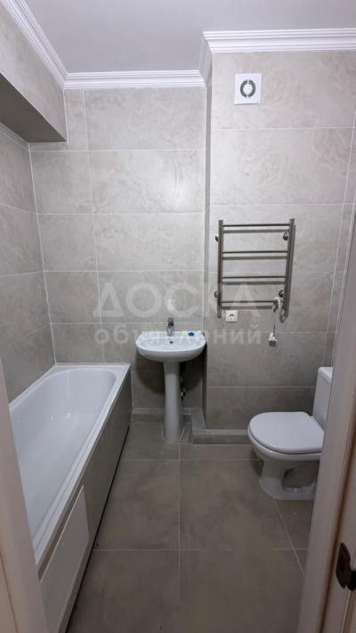 Продаю 1-комнатную квартиру, 42кв. м., этаж - 10/12, Московская/Карпинка. 70000$.