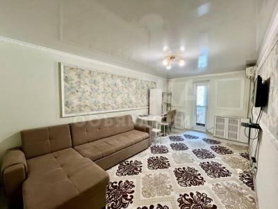 Продаю 1-комнатную квартиру, 37кв. м., этаж - 2/5, Гоголя Фрунзе.