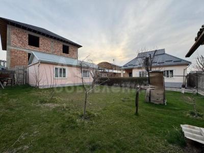 Продаю участок под строительство, 6 соток Шералиева /Куюковой.