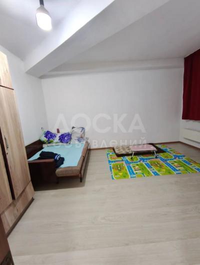 Сдаю 1-комнатную квартиру, 34кв. м., этаж - 2/5, таатан.