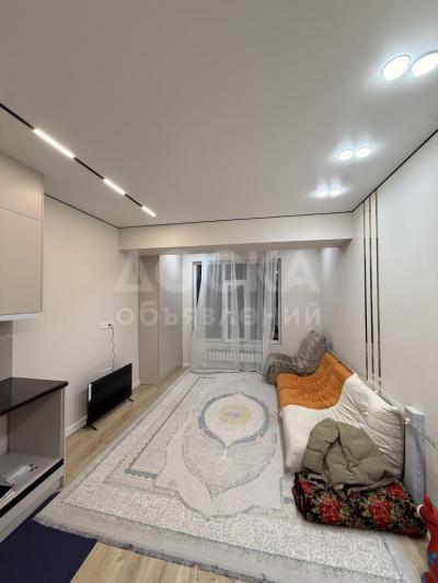 Продаю 2-комнатную квартиру, 52кв. м., этаж - 13/14, Алматинская Магистраль.