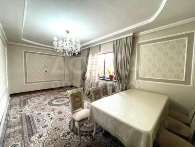 Продаю дом 3-ком. 73кв. м., этаж-1, 3,5-сот., стена кирпич, ж/м Токольдош.