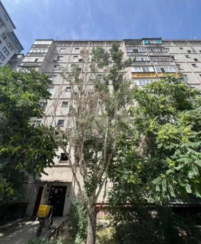 Сдаю 1-комнатную квартиру, 34кв. м., этаж - 9/9, Джал.