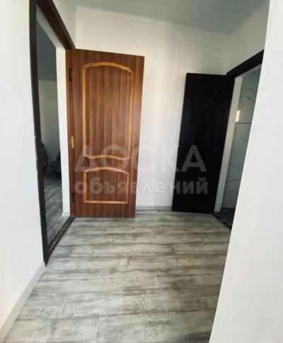 Сдаю 1-комнатную квартиру, 34кв. м., этаж - 1/1, учкун.