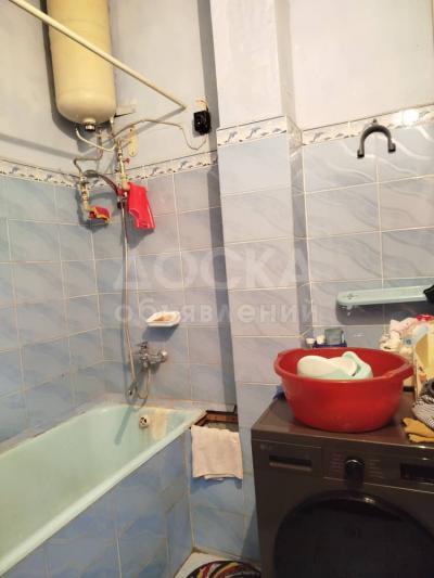 Продаю 3-комнатную квартиру, 70кв. м., этаж - 1/3, Продаётся 3-х комнатная квартира по Патриса Лумумбы, Военный городок.