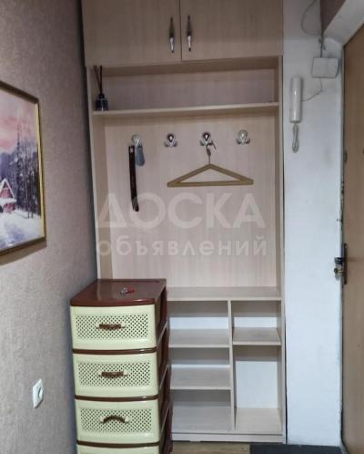 Сдаю 1-комнатную квартиру, 35кв. м., этаж - 1/4, 5 мкр.