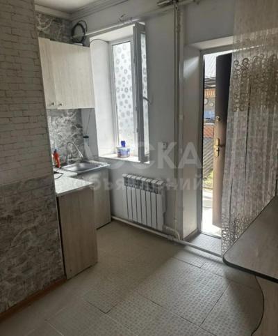 Сдаю 1-комнатную квартиру, 35кв. м., этаж - 1/1, таатан.