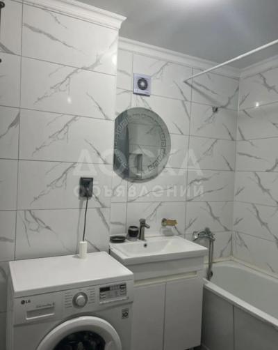 Сдаю 2-комнатную квартиру, 45кв. м., этаж - 5/5, 8 мкр.