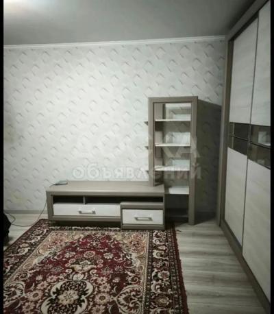 Сдаю 1-комнатную квартиру, 34кв. м., этаж - 1/5, пишпек.