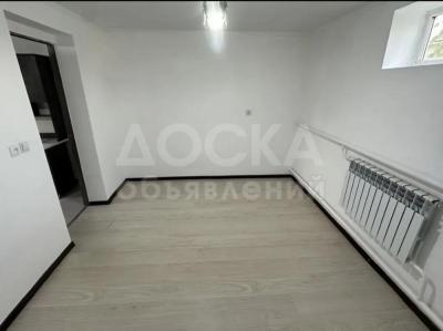 Сдаю 1-комнатную квартиру, 34кв. м., этаж - 2/2, Кок-Жар.