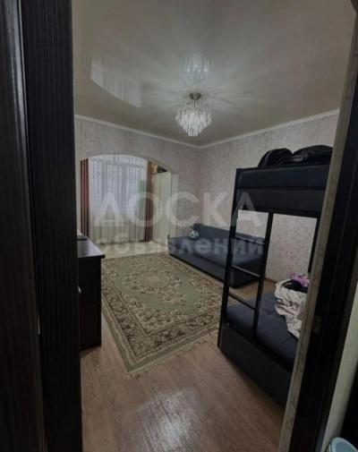 Сдаю 1-комнатную квартиру, 34кв. м., этаж - 1/1, восток-5.