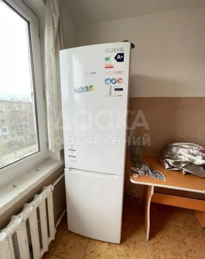 Сдаю 1-комнатную квартиру, 45кв. м., этаж - 5/5, 10 мкр.