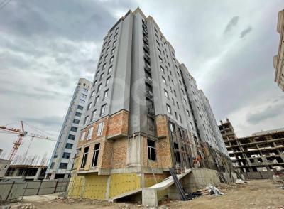 Продаю 2-комнатную квартиру, 69кв. м., этаж - 7/11, Асанбай.