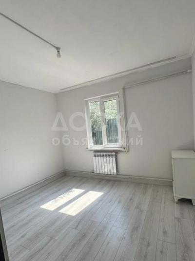 Сдаю 1-комнатную квартиру, 35кв. м., этаж - 1/1, Ак-Орго ж/м.