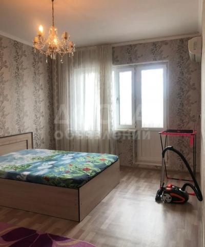 Сдаю 1-комнатную квартиру, 35кв. м., этаж - 5/9, 9 мкр.