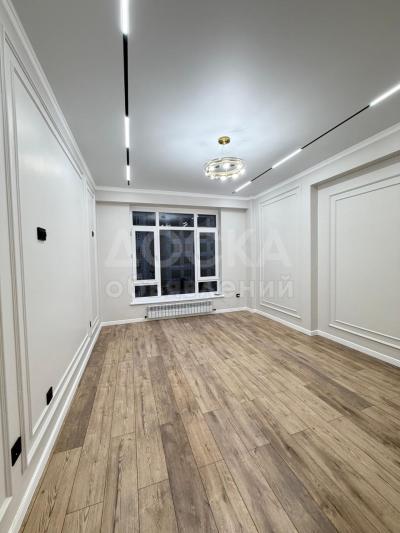 Продаю 2-комнатную квартиру, 69кв. м., этаж - 5/14, Мкр Джал-15, ЖК "Ихлас-Джал". 108000$.