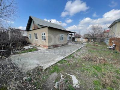 Продаю дом 3-ком. 50кв. м., этаж-1, 7-сот., стена саман, c. Кок-Жар.