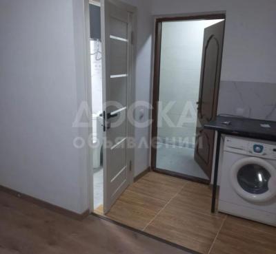 Сдаю 1-комнатную квартиру, 34кв. м., этаж - 2/2, Центральная мечеть.