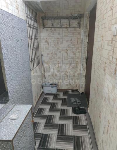 Сдаю 1-комнатную квартиру, 34кв. м., этаж - 1/1, 10мкр.