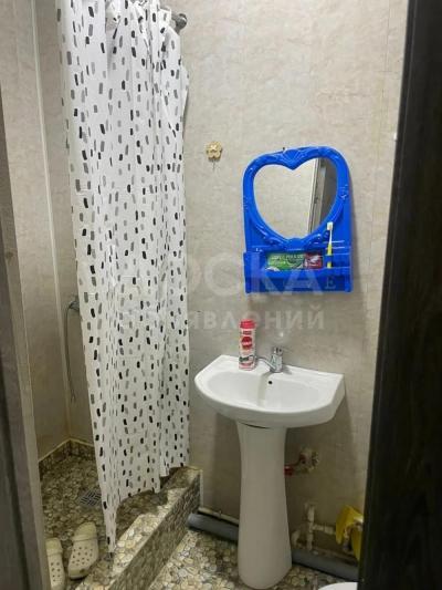 Сдаю 1-комнатную квартиру, 34кв. м., этаж - 2/2, Аламединский рынок.