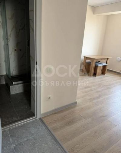 Сдаю 2-комнатную квартиру, 45кв. м., этаж - 2/3, рухий мурас 2.