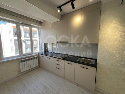 Продаю 2-комнатную квартиру, 54кв. м., этаж - 4/5, Манаса 201.