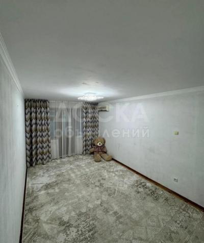 Сдаю 1-комнатную квартиру, 34кв. м., этаж - 5/5, 10мкр.