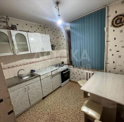 Сдаю 2-комнатную квартиру, 34кв. м., этаж - 3/4, 11 мкр.