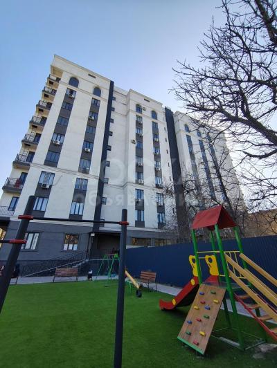 Продаю 2-комнатную квартиру, 59кв. м., этаж - 4/9, Таатан.