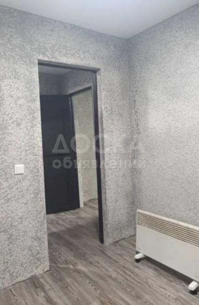 Сдаю 1-комнатную квартиру, 34кв. м., этаж - 2/3, заря.