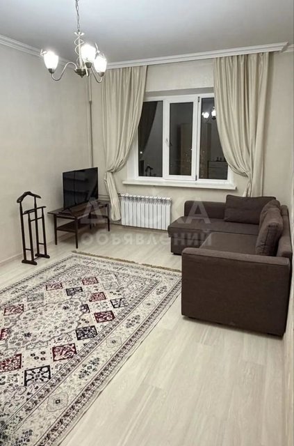 Сдаю 1-комнатную квартиру, 35 кв. м., этаж 5/9, Политех.