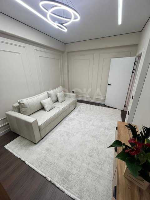 Продаю 2-комнатную квартиру, 52 кв. м., этаж 6/14, Кок-Жар, ориентир 7 Апреля / А. Токомбаева.