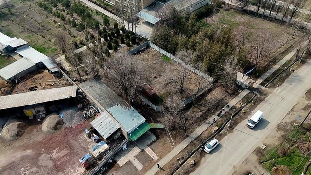 Продаю участок под коммерческое назначение в г. Токмок. 7.7соток, Красная книга. 110000$