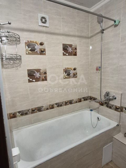 Сдаю 2-комнатную квартиру, 6-й мкр.