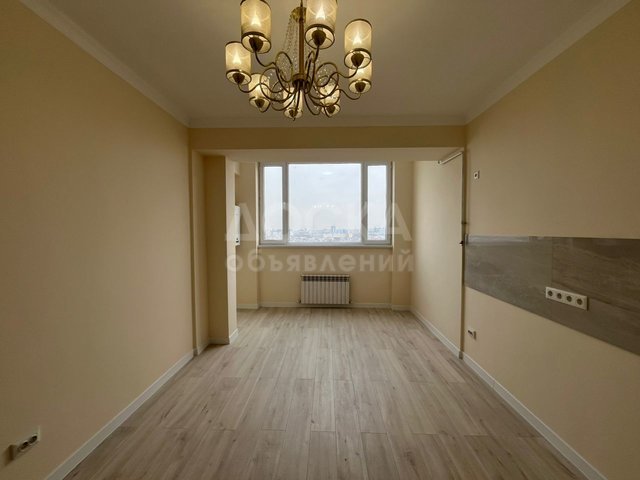 Продаю 1-комнатную квартиру, 48 кв. м., этаж 16/17, Льва толстого 126.