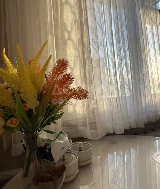 Сдаю 1-комнатную квартиру, этаж 5, 10 мкр.