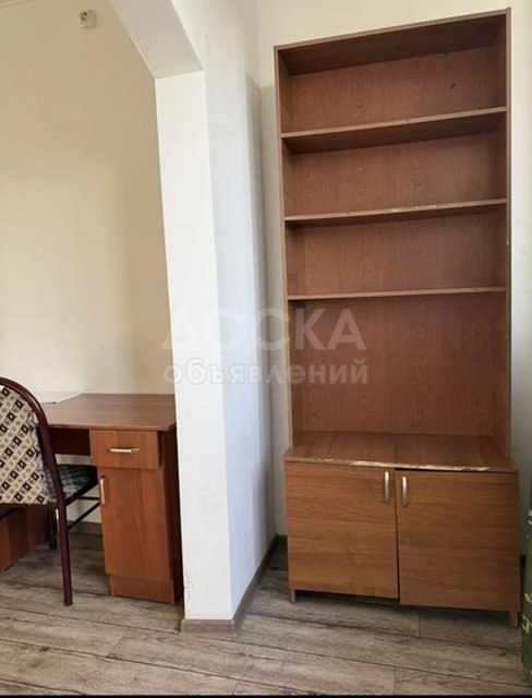 Сдаю 1-комнатную квартиру, этаж 1/9, учкун.