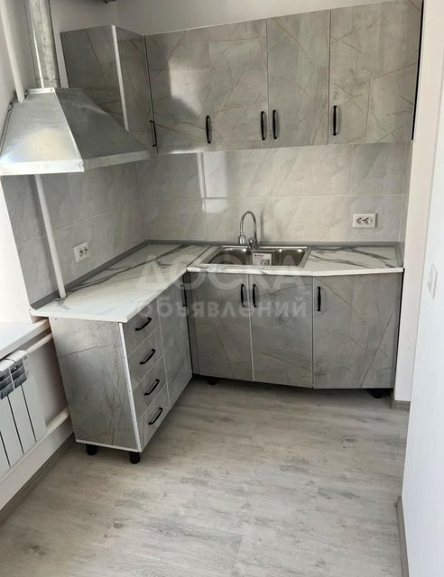 Сдаю 1-комнатную квартиру, этаж 1/2, арча бешик ж/м.