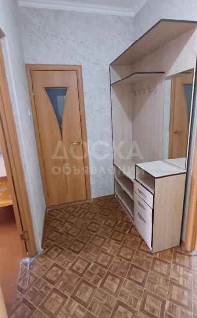 Сдаю 2-комнатную квартиру, 45кв. м., этаж - 5/5, 10 мкр.