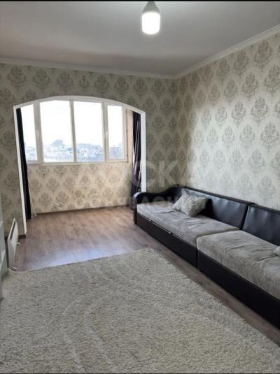 Сдаю 1-комнатную квартиру, 45кв. м., этаж - 4/9, улан-2.