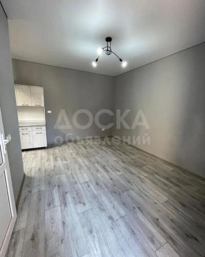 Сдаю 1-комнатную квартиру, 35кв. м., этаж - 1/1, восток-5.