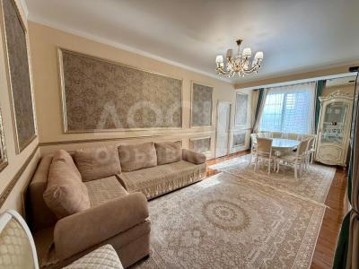 Продаю 4-комнатную квартиру, 116кв. м., этаж - 8/9, Чынгыза Айтматова/Магистраль.