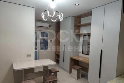 Сдаю 1-комнатную квартиру, 34кв. м., этаж - 1/1, Мадина.