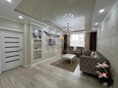 Продаю 3-комнатную квартиру, 89кв. м., этаж - 2/5, село Кок-Жар.