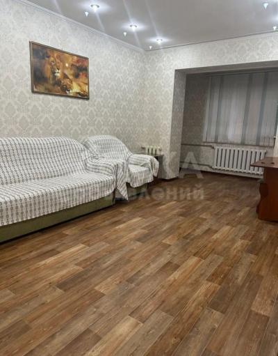 Сдаю 1-комнатную квартиру, 35кв. м., этаж - 1/5, восток-5.