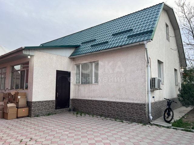 Продаю дом, 6 сот., саман, берекет 6.