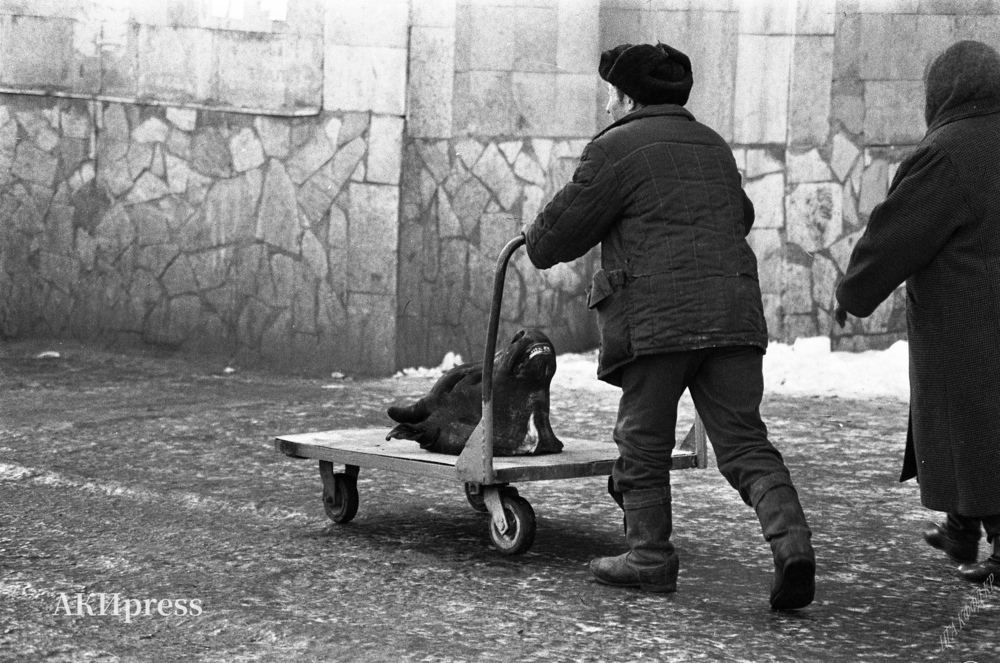 Тачкист на Ошском рынке