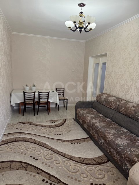 Продаю 2-комнатную квартиру, Кара-Балта.