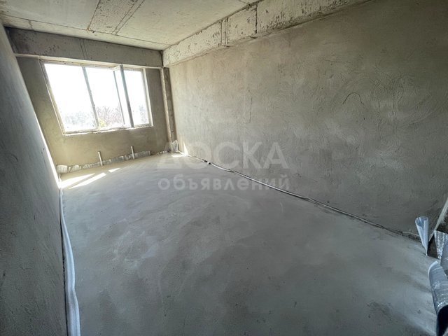 Продаю 1-комнатную квартиру, 46 кв. м., этаж 9/10, парк Фучика.